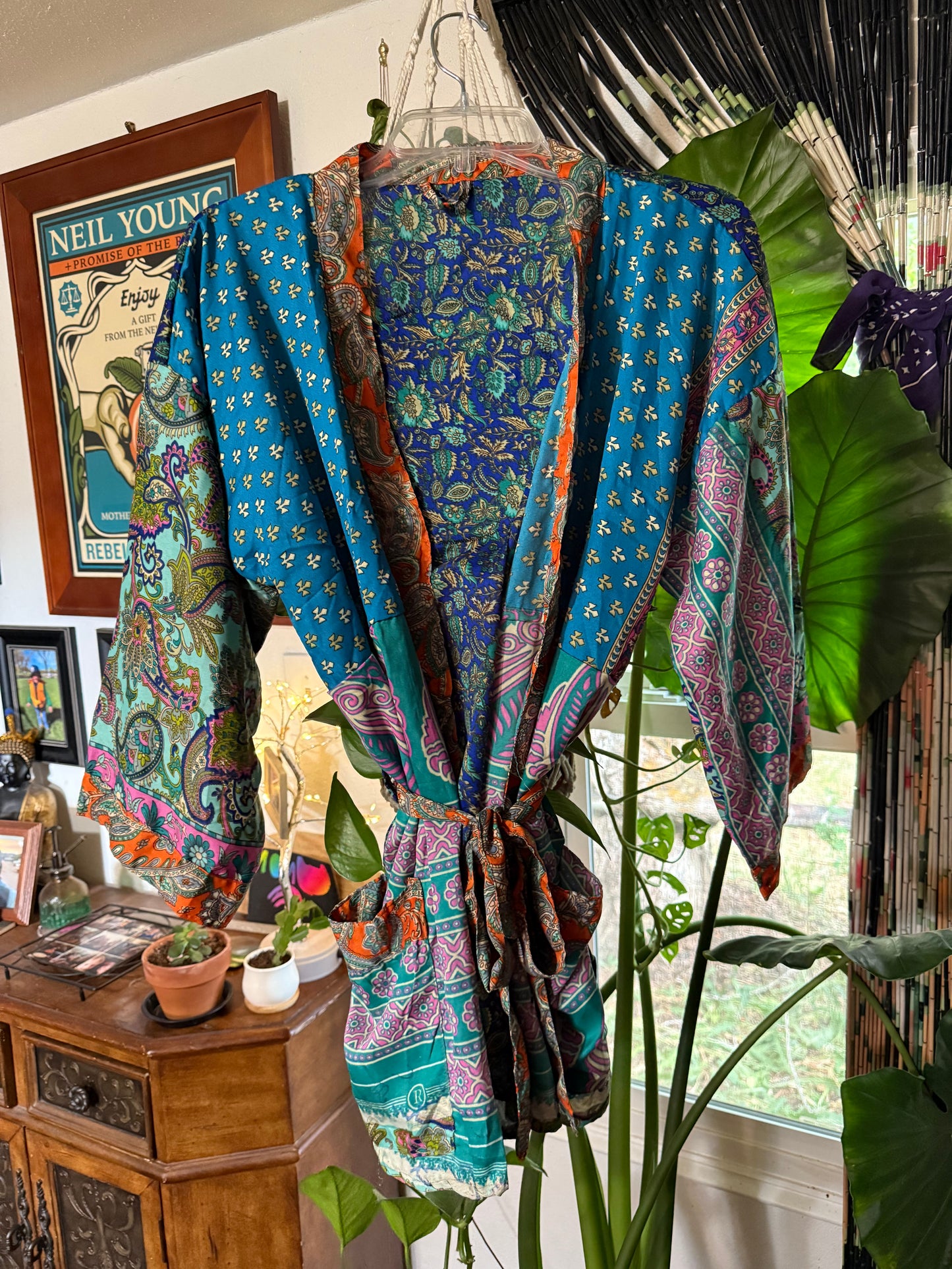 Flower of Life Shorty Kimono