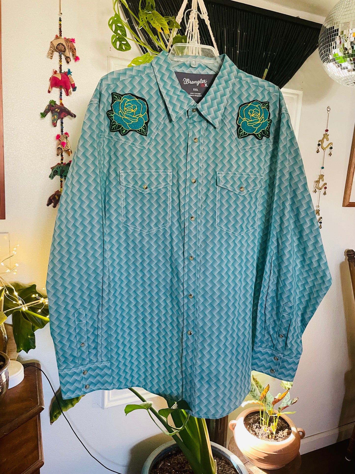 Rose and Bolts Wrangler Pearl Snap Shirt XXL