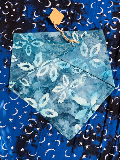 Blue Batik 13-Point Bolt Bandana