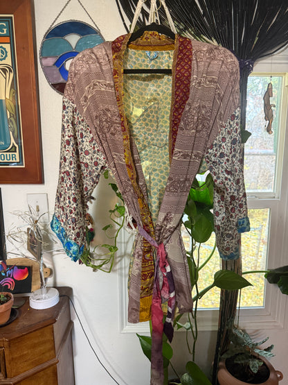 Short Panic Sparrow Kimono