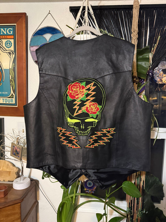 Men’s XXL Leather Rose and Bolts Vest