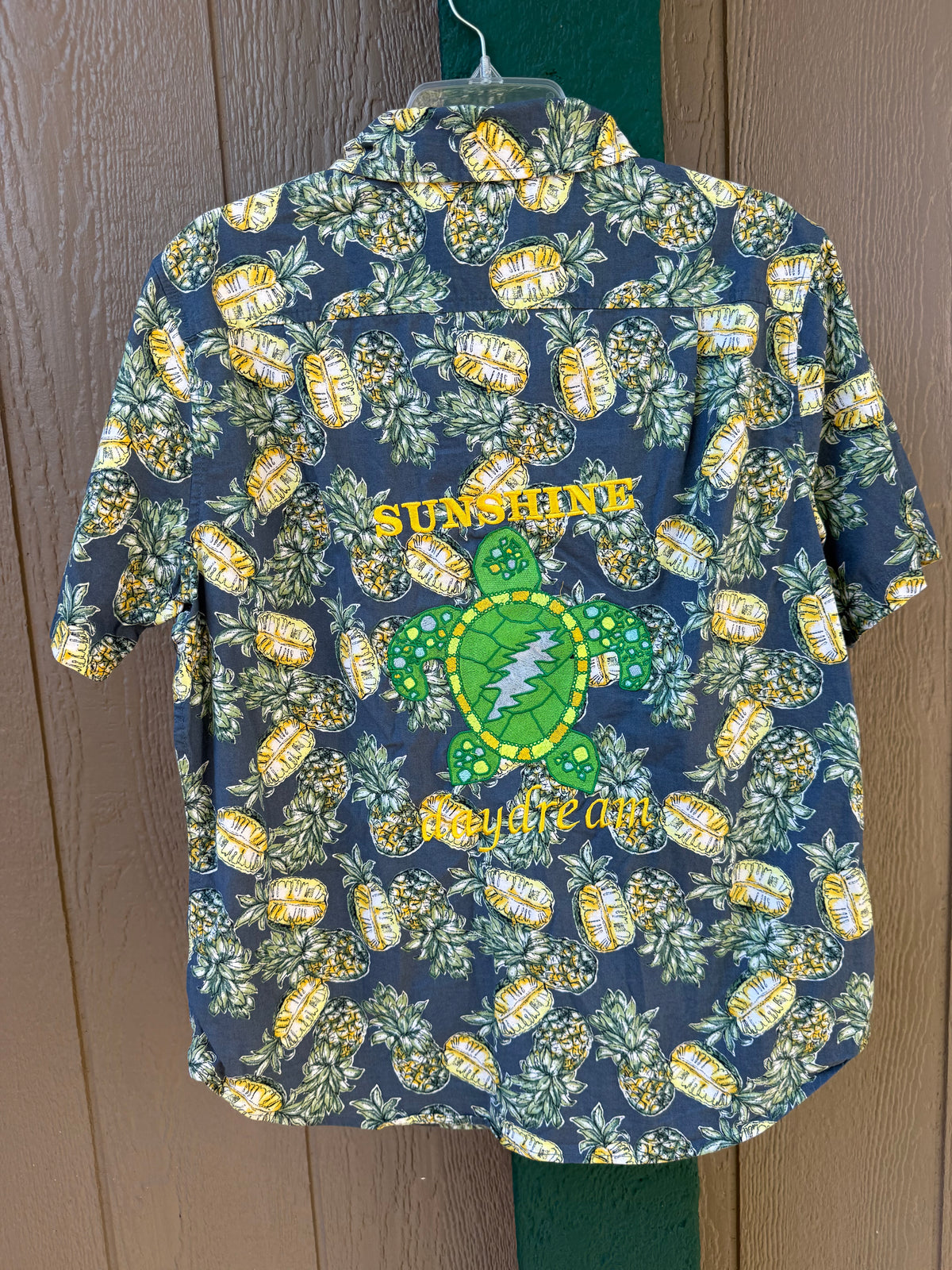 Sunshine Daydream Hawaiian Shirt Men’s Large