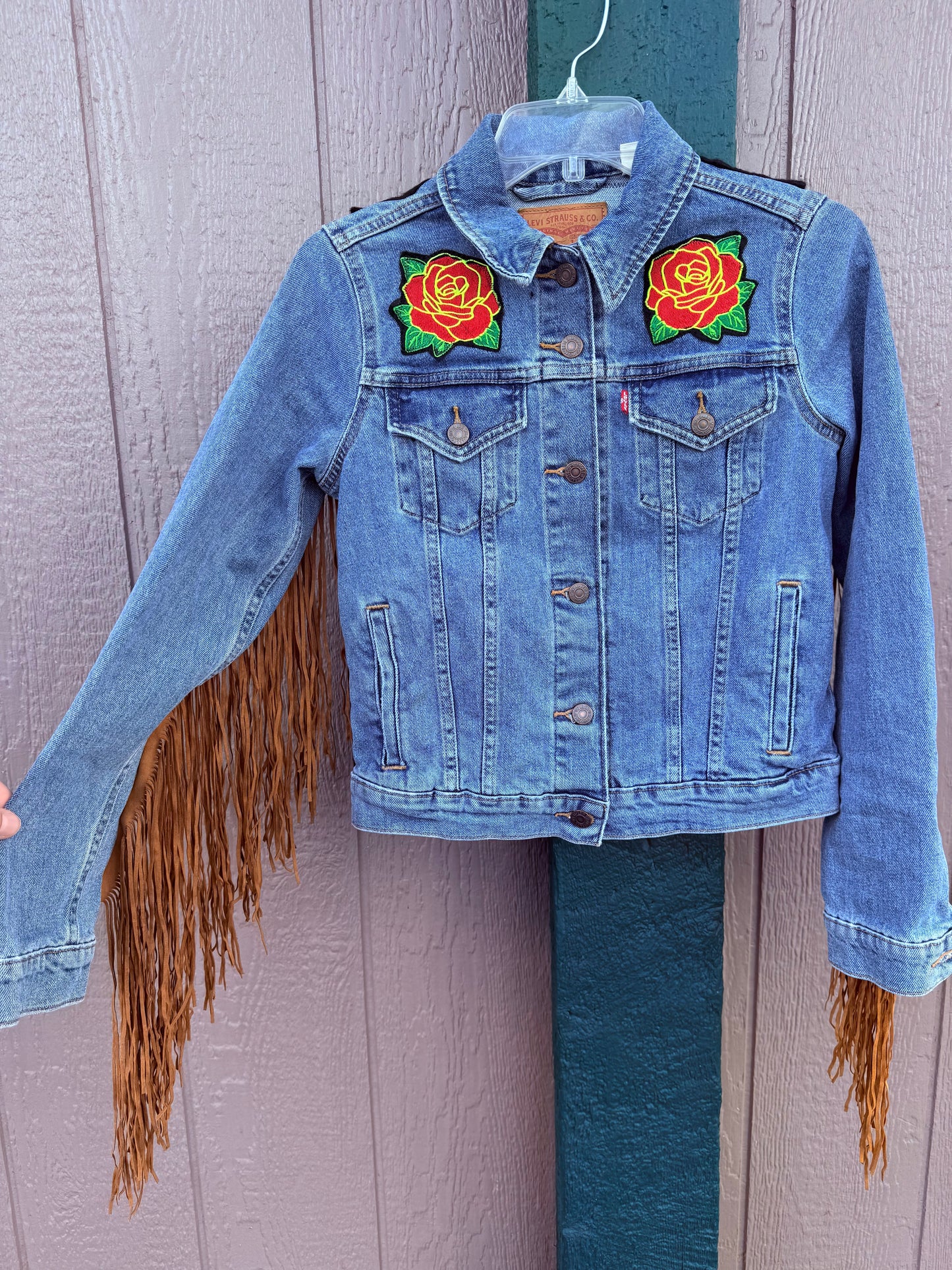 Mama Tried Levi’s Fringe Denim Jacket Women’s Small