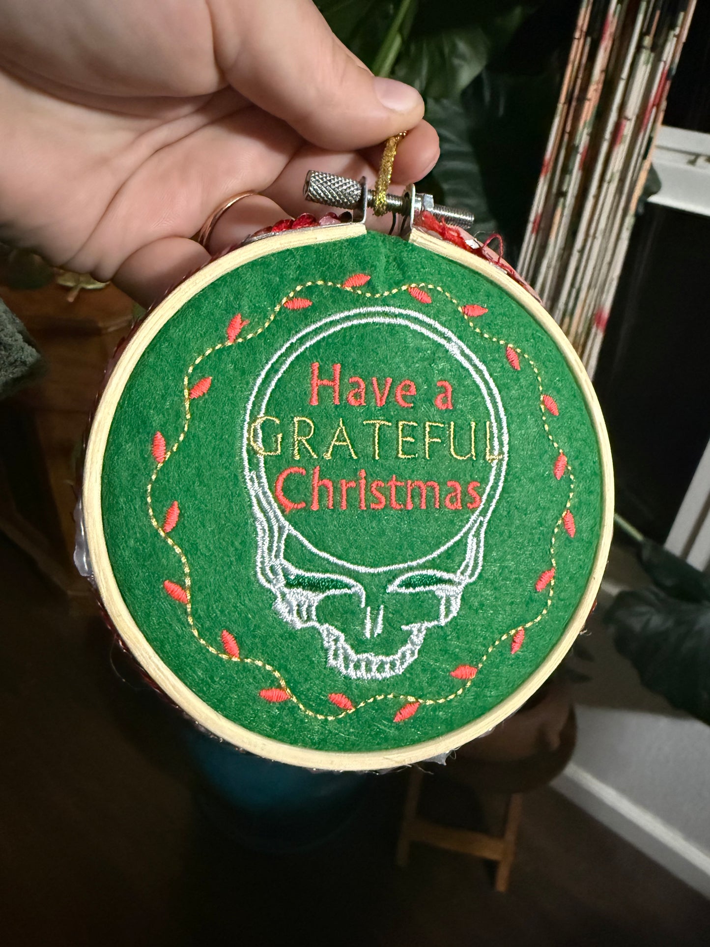 4” Grateful Christmas Ornament