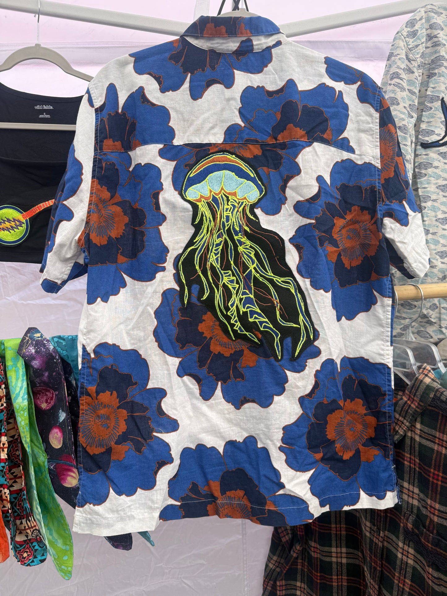 Jellyfish Button-up Linen Shirt Medium