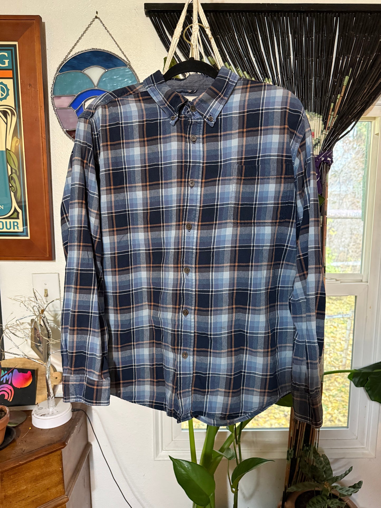 Mikey Flannel Women’s XL or Men’s Large