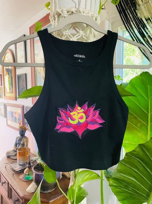 Lotus Om Crop Tank