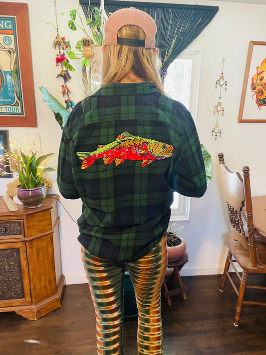 Grateful Trout Flannel Size Medium