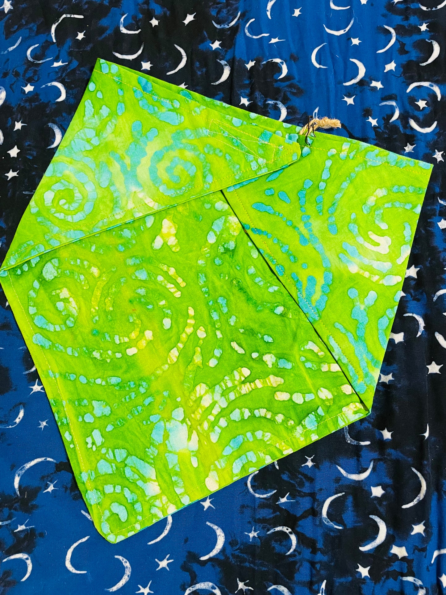 Green Batik 13-Point Bolt Bandana