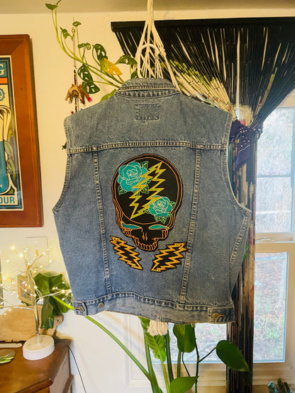 Rose and Bolts Denim Vest Women’s Large