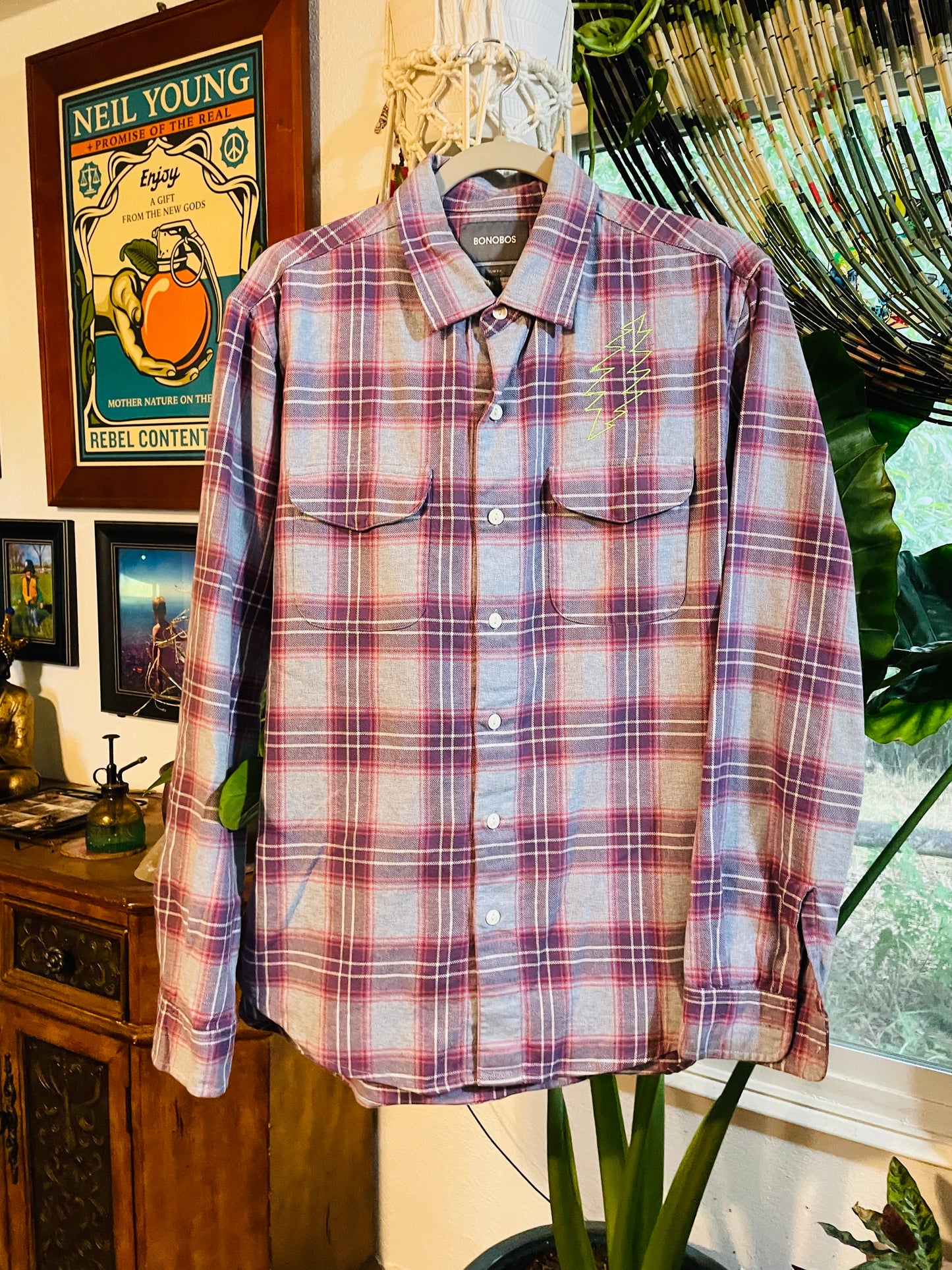 Stealie Flannel Size L