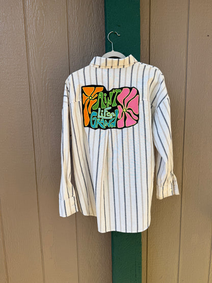Women’s Ain’t Life Grand Linen Shirt L/XL